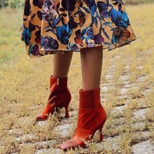 Sam Edelman Olina Cinnamon Spice Red Suede & Leather Patchwork Ankle Boots Sz 9